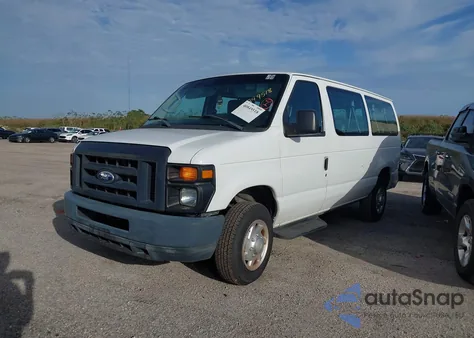 2014 Ford E-350 Super Duty Xl z USA, uszkodzony, nr VIN 1FBNE3BL8EDA45840